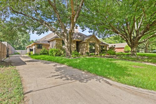 1514 Pickwick Ln, Denton, TX, 76209-1260 | Card Image