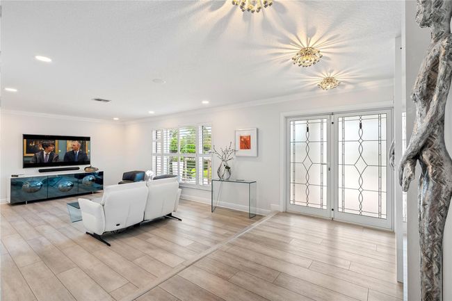 2710 Ne 47 Th St, House other with 3 bedrooms, 2 bathrooms and null parking in Lighthouse Point FL | Image 9