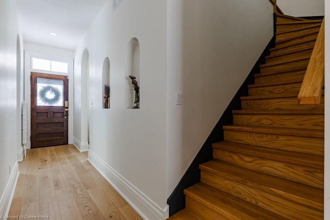 45 Park St W, House other with 6 bedrooms, 4 bathrooms and 4 parking in Dundas ON | Image 5