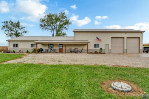 14801 U Rd, Mayetta, KS, 66509-8733 | Card Image