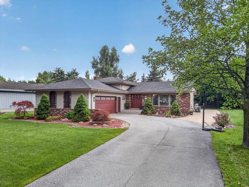 10000 Redbud Rd, Munster, IN, 46321-4216 | Card Image