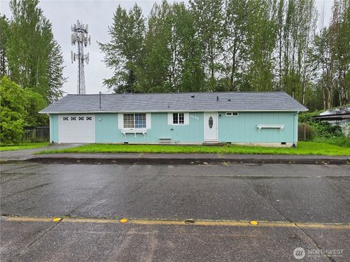 3293 Olive Way, Longview, WA, 98632-4241 | Card Image