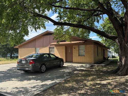 211 Hold Street, Killeen, TX, 76541 | Card Image