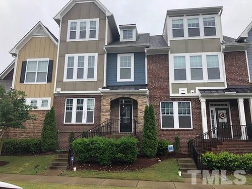 4033 Overcup Oak Ln, Cary, NC, 27519-6544 | Card Image