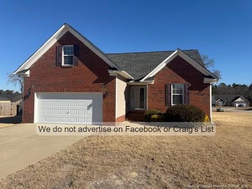 1504 Thoroughbred Trl, Parkton, NC, 28371-7710 | Card Image