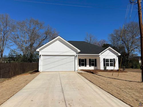 113 Taylor Dr, Cochran, GA, 31014-6605 | Card Image