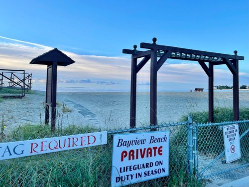 46 East Ave, Milford, CT, 06460-7429 | Card Image