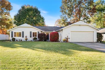 5010 Meadow Moss Lane, House other with 4 bedrooms, 2 bathrooms and null parking in North Ridgeville OH | Image 1