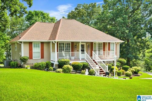317 37th Ct Ne, Center Point, AL, 35215-1423 | Card Image
