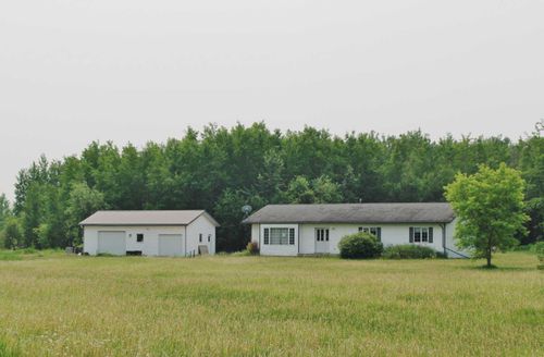 65033 - 132A Range Road, Home with 3 bedrooms, 2 bathrooms and null parking in Rural Lac La Biche County AB | Card Image