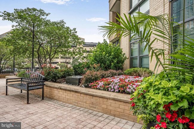 UNIT-1106 - 1830 Fountain Dr, Condo with 2 bedrooms, 2 bathrooms and null parking in RESTON VA | Image 28