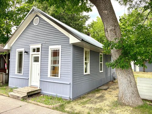109 Main St Nw, Bethel, MN, 55005-9509 | Card Image