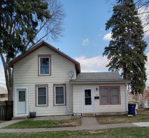 510 N High St, Lake City, MN, 55041-1328 | Card Image