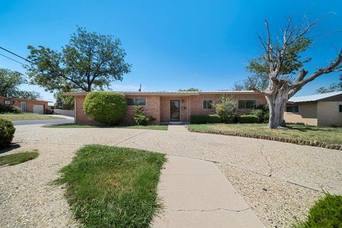 706 Birdwell Ln, Big Spring, TX, 79720-3652 | Card Image