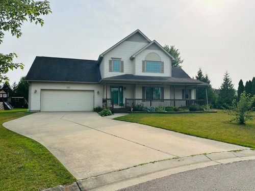 6462 Maple Leaf Ct, Grand Blanc, MI, 48439-9019 | Card Image