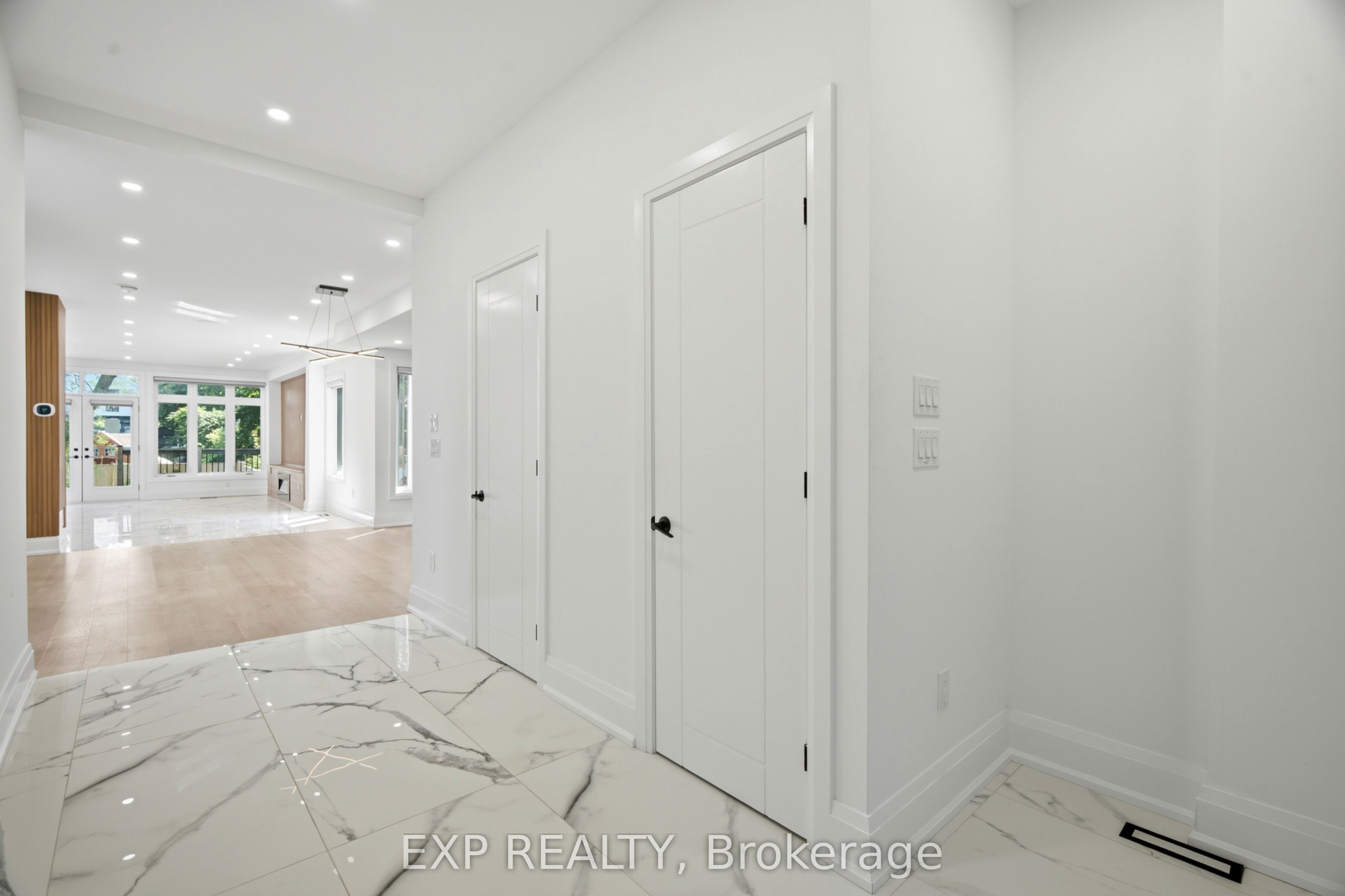 Residential in Toronto E06 3
