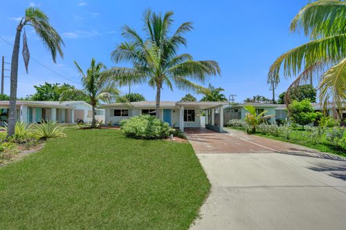 230 Ne 45th St, Oakland Park, FL, 33334-6041 | Card Image