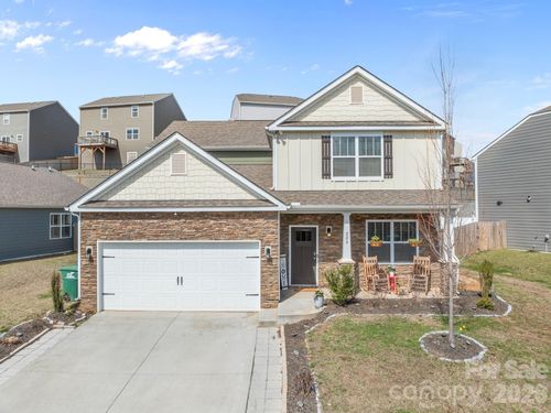 209 Marathon Ln, Candler, NC, 28715-0716 | Card Image