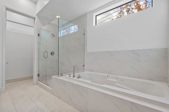 APT-1 - 1600 N Haskell Ave, Condo with 2 bedrooms, 3 bathrooms and null parking in Dallas TX | Image 19