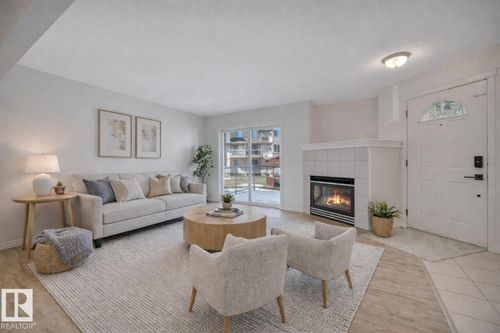 2505 42 St Nw, Edmonton, AB, T6L7G8 | Card Image