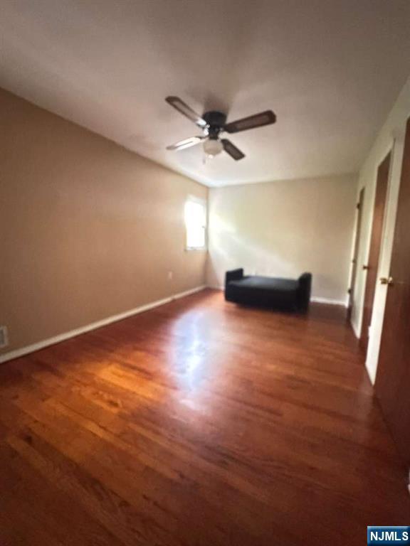 Residential Lease in Irvington 3