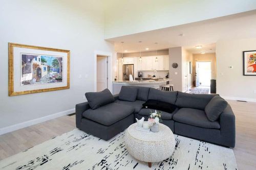 unit-32-32 Starboard Dr, Buzzards Bay, MA, 02532-3669 | Card Image