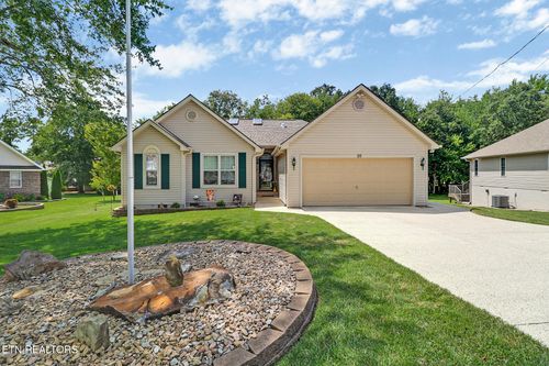 26 Inwood Dr, Crossville, TN, 38558-2843 | Card Image