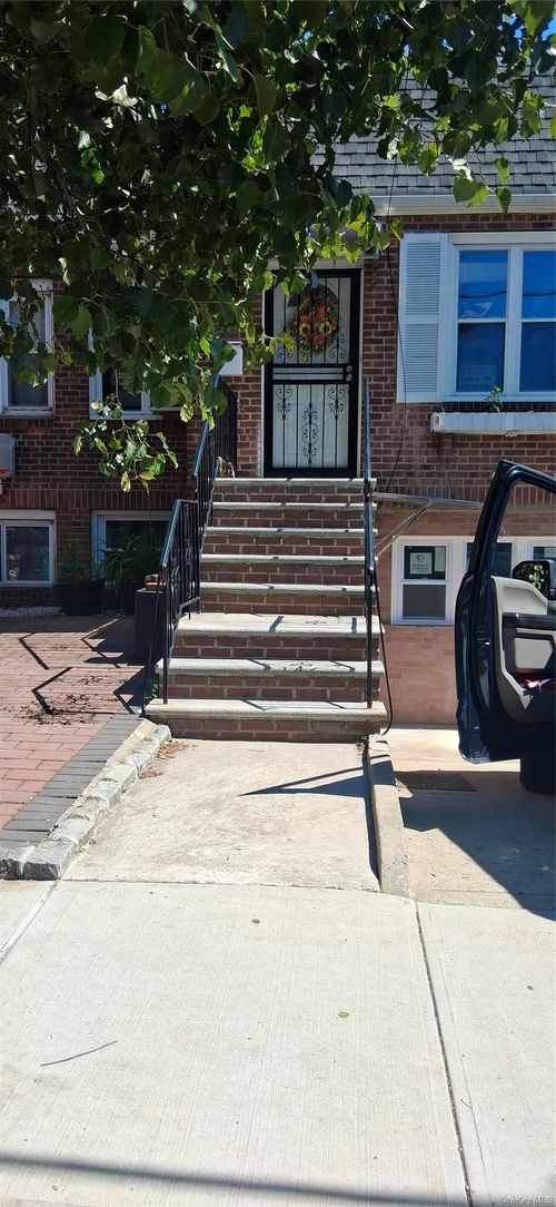 2nd-floor-22240 92nd Rd, Queens Village, NY, 11428-1453 | Card Image