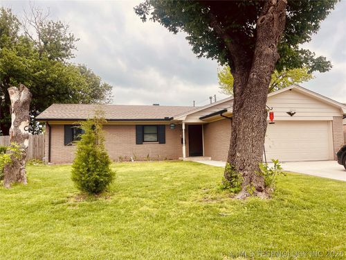 15 S 120th East Pl, Tulsa, OK, 74128-2212 | Card Image