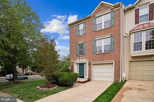 7496 Gadsby Sq, ALEXANDRIA, VA, 22315-5289 | Card Image