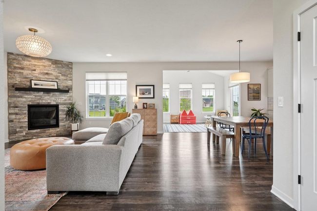 8975 W Eagle Court, House other with 5 bedrooms, 3 bathrooms and null parking in Mequon WI | Image 12