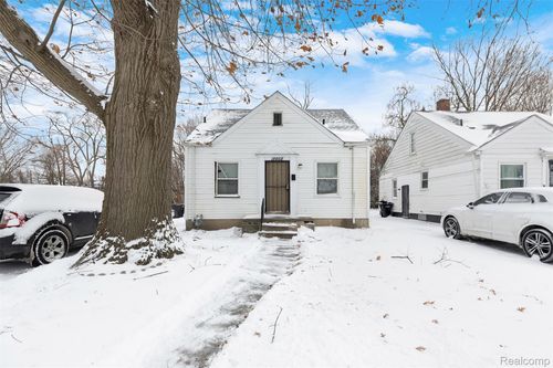 18468 Winthrop St, Detroit, MI, 48235-2921 | Card Image