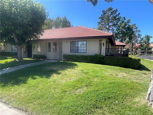 19170 Palo Verde Dr, Apple Valley, CA, 92308-8908 | Card Image