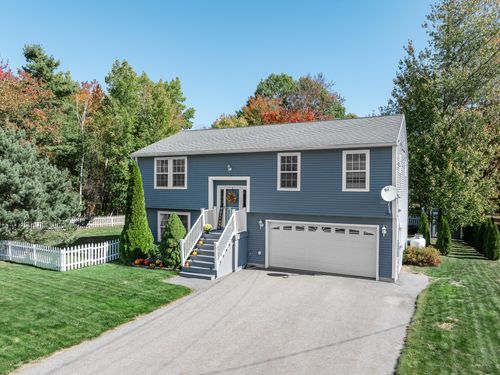 63 Molly Lane, Bangor, ME, 04401 | Card Image