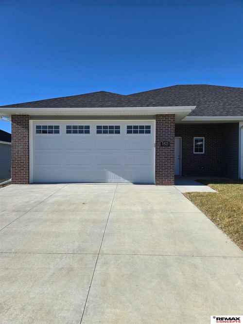 5821 S 94th St, Lincoln, NE, 68526-9815 | Card Image