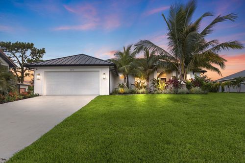 3972 Se Fairway W, Stuart, FL, 34997-6042 | Card Image