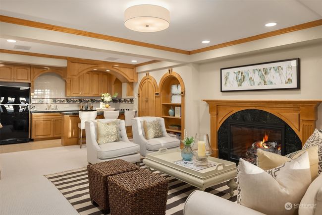 9015 Ne 47 Th St, House other with 5 bedrooms, 6 bathrooms and 4 parking in Yarrow Point WA | Image 32