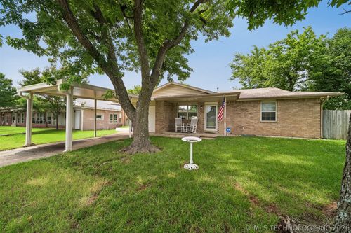 479 E 137th Street, Glenpool, OK, 74033 | Card Image