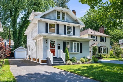 68 Chelsea Rd, Irondequoit, NY, 14617-2925 | Card Image