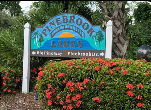122 Pinebrook Dr, Fort Myers, FL, 33907-5969 | Card Image