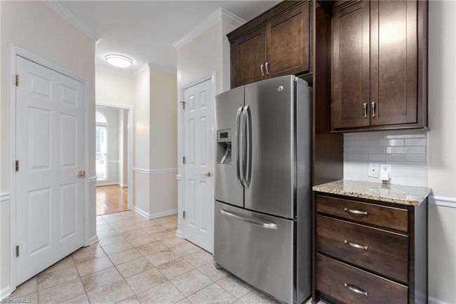 2001 Treyburn Ln, House other with 4 bedrooms, 3 bathrooms and null parking in High Point NC | Image 15