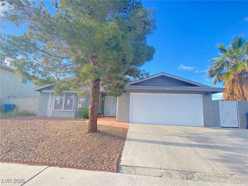 5640 Maceta Ave, Las Vegas, NV, 89103-1216 | Card Image