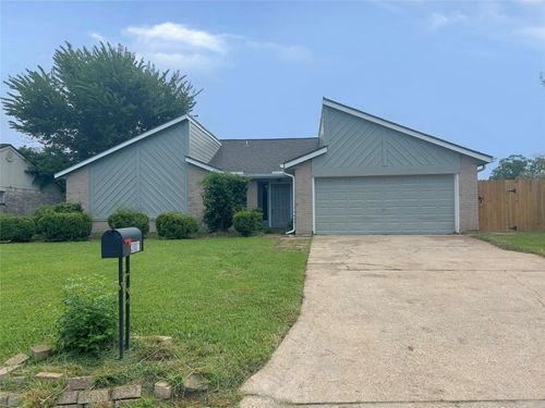 3801 Misty Cove Ct, Dickinson, TX, 77539-7133 | Card Image