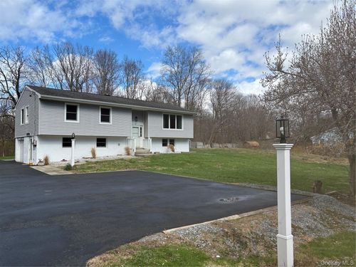 3875 Route 82, Millbrook, NY, 12545-6042 | Card Image