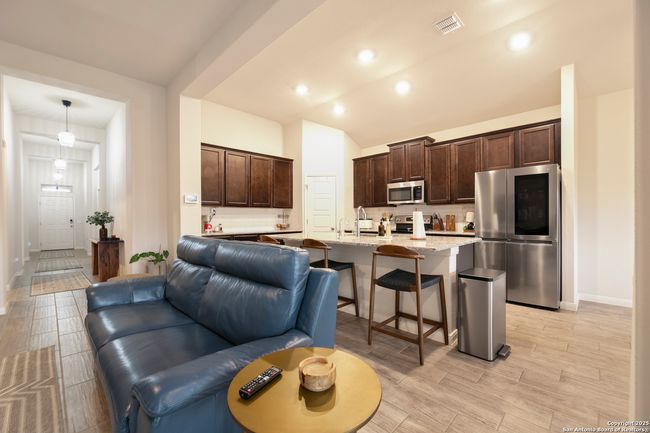 4672 Grey Sotol Way, House other with 4 bedrooms, 2 bathrooms and null parking in Schertz TX | Image 4