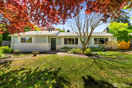 413 Sw 305th St, Federal Way, WA, 98023-3951 | Card Image
