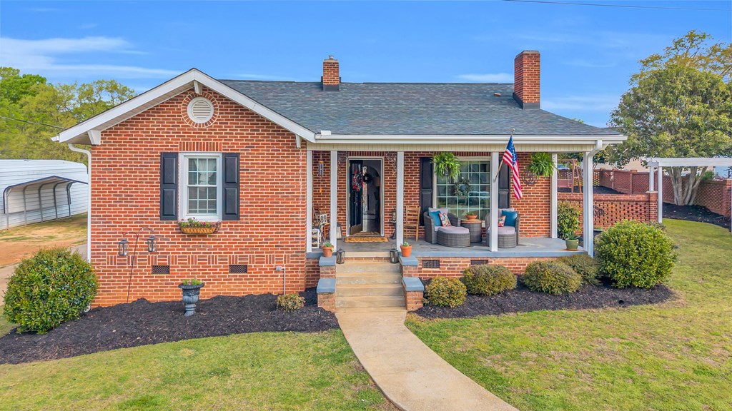 Residential in Ninety Six 2