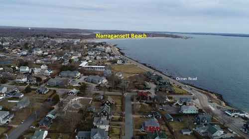 27 Westmoreland Street, Narragansett, RI, 02882 | Card Image