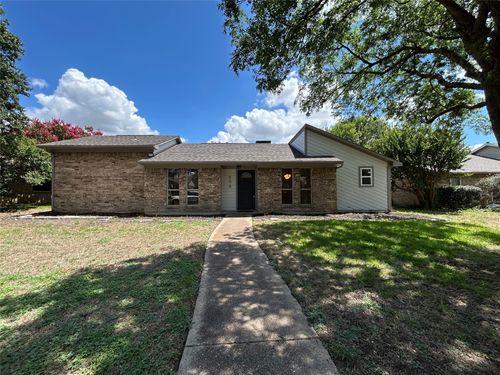 608 High Meadow Dr, Allen, TX, 75002-1930 | Card Image