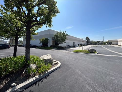 ste-c-16018 Adelante St, Irwindale, CA, 91702-3236 | Card Image